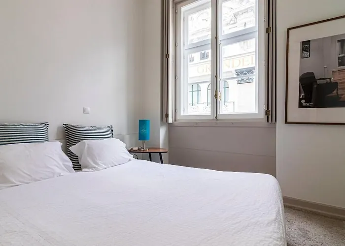Charm And Comfort, In The Heart Of Chiado Lisboa